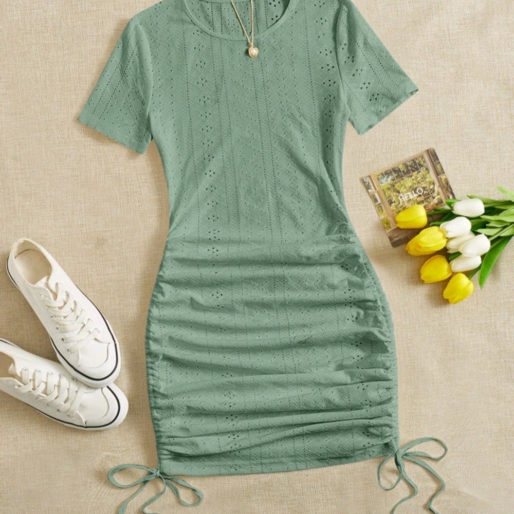 Elegant Green Lace Dress